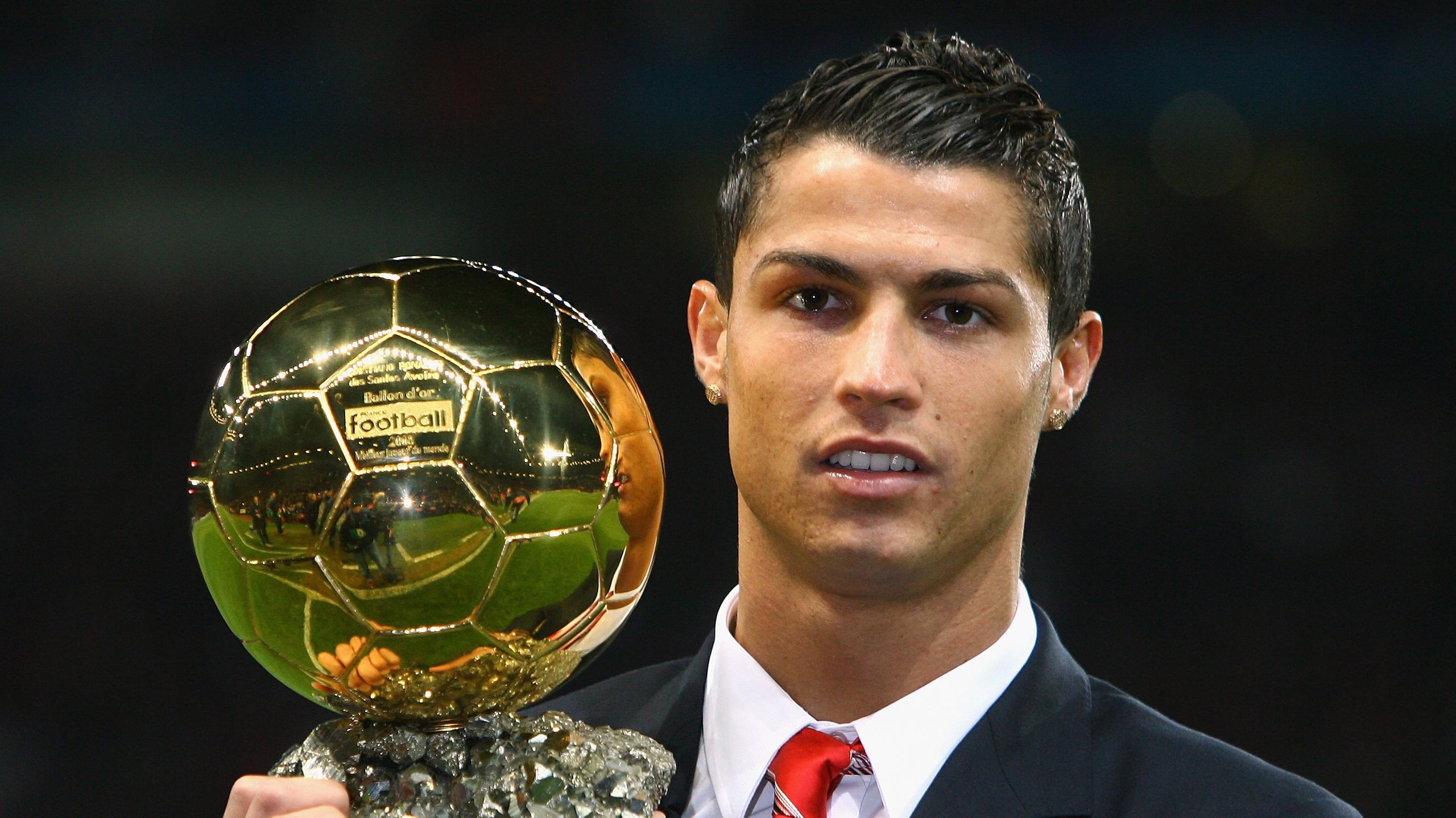 开云体育官方网站-当南十字星掀翻维京战船，格列兹曼在意甲焦点战中的降维打击